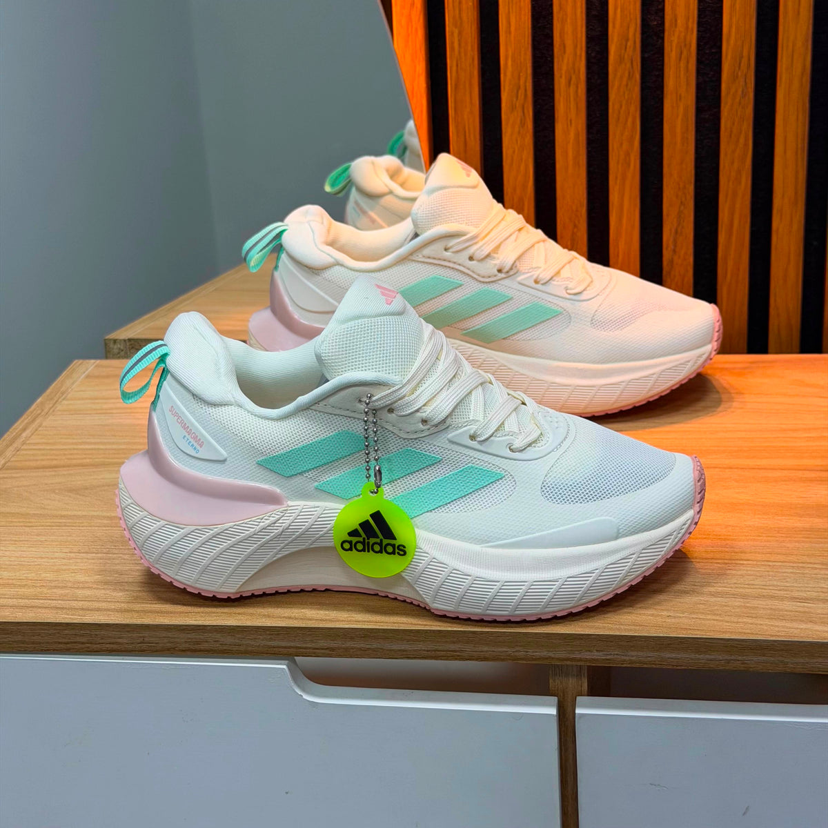 Adidas Magma