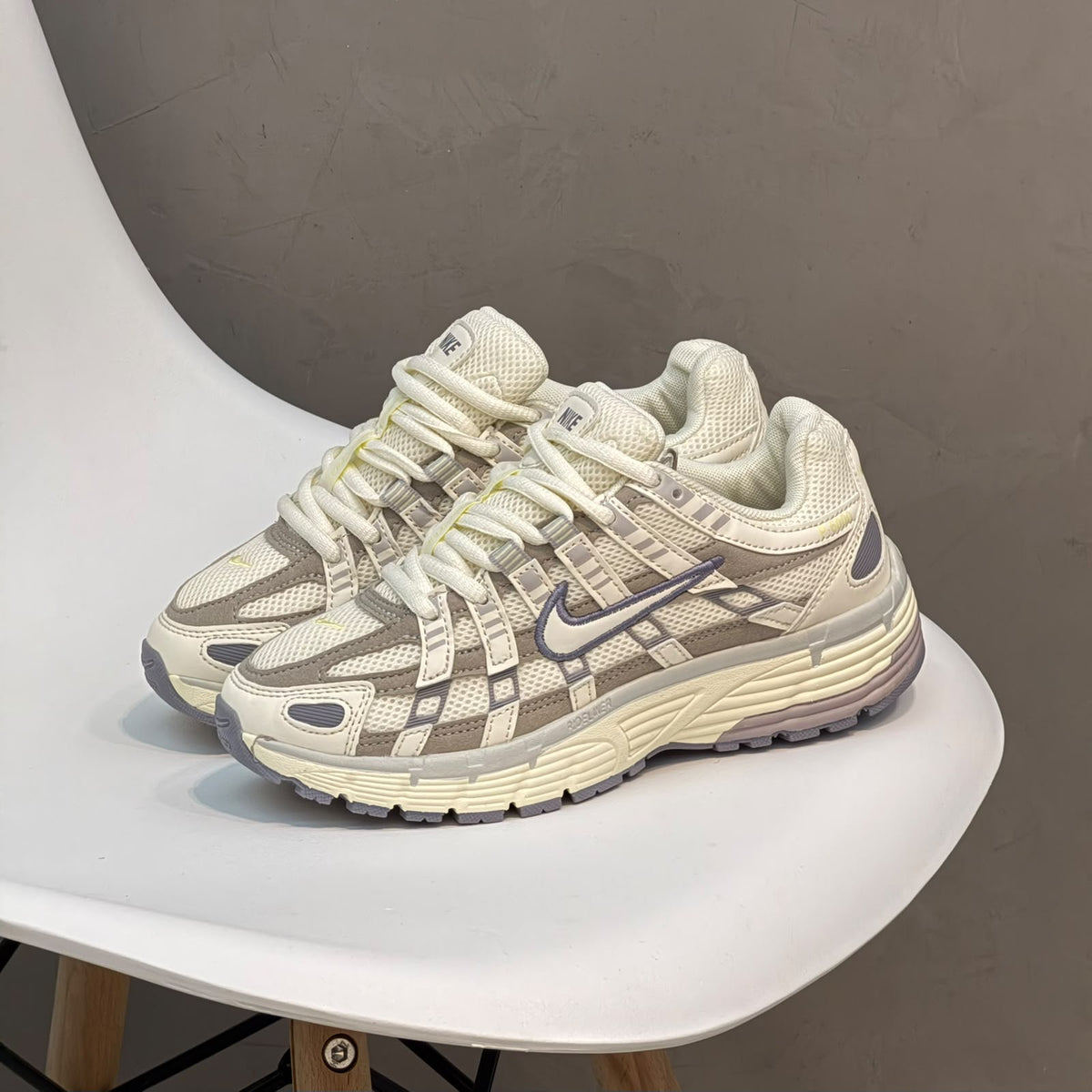 Nike P6000
