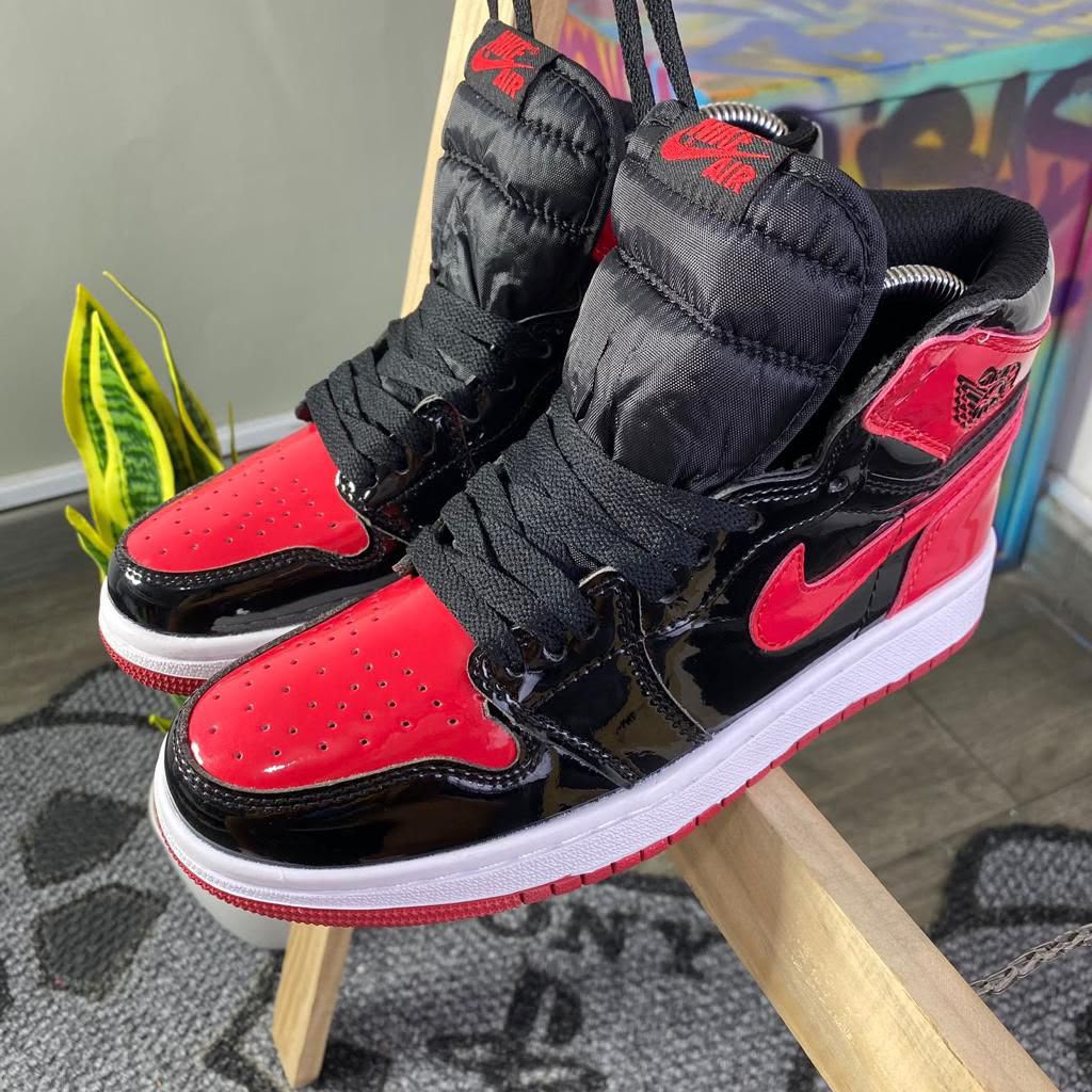Air Jordan Retro 1