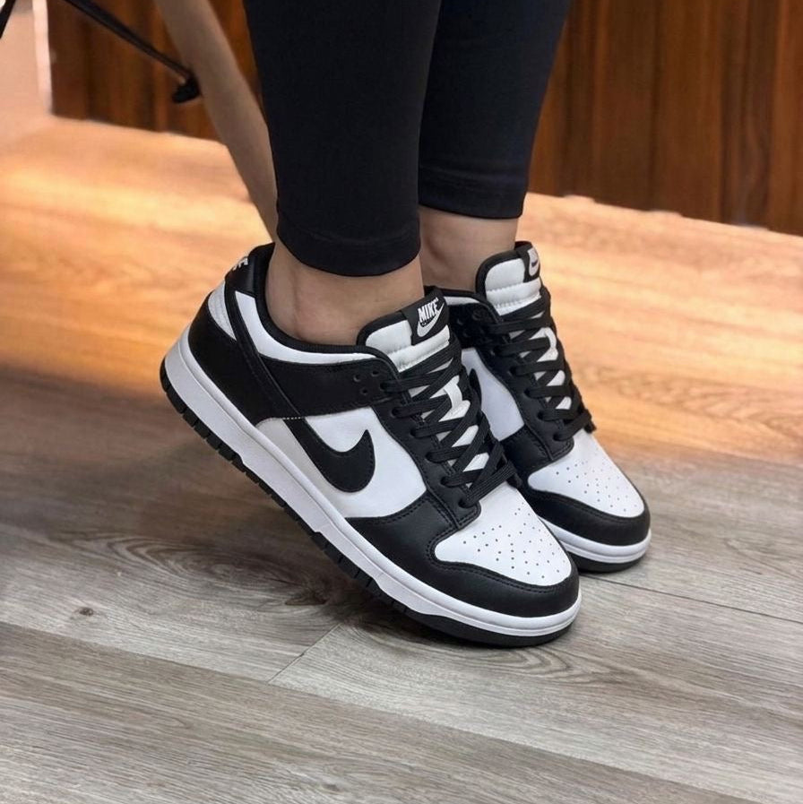 Nike SB Panda