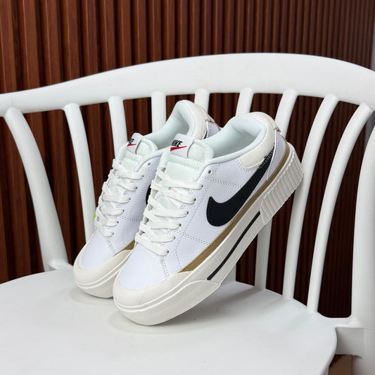 Nike Court Legacy