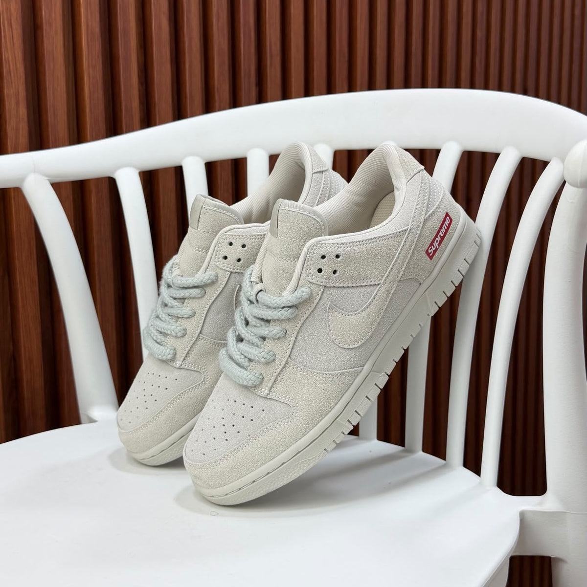 Nike SB Supreme